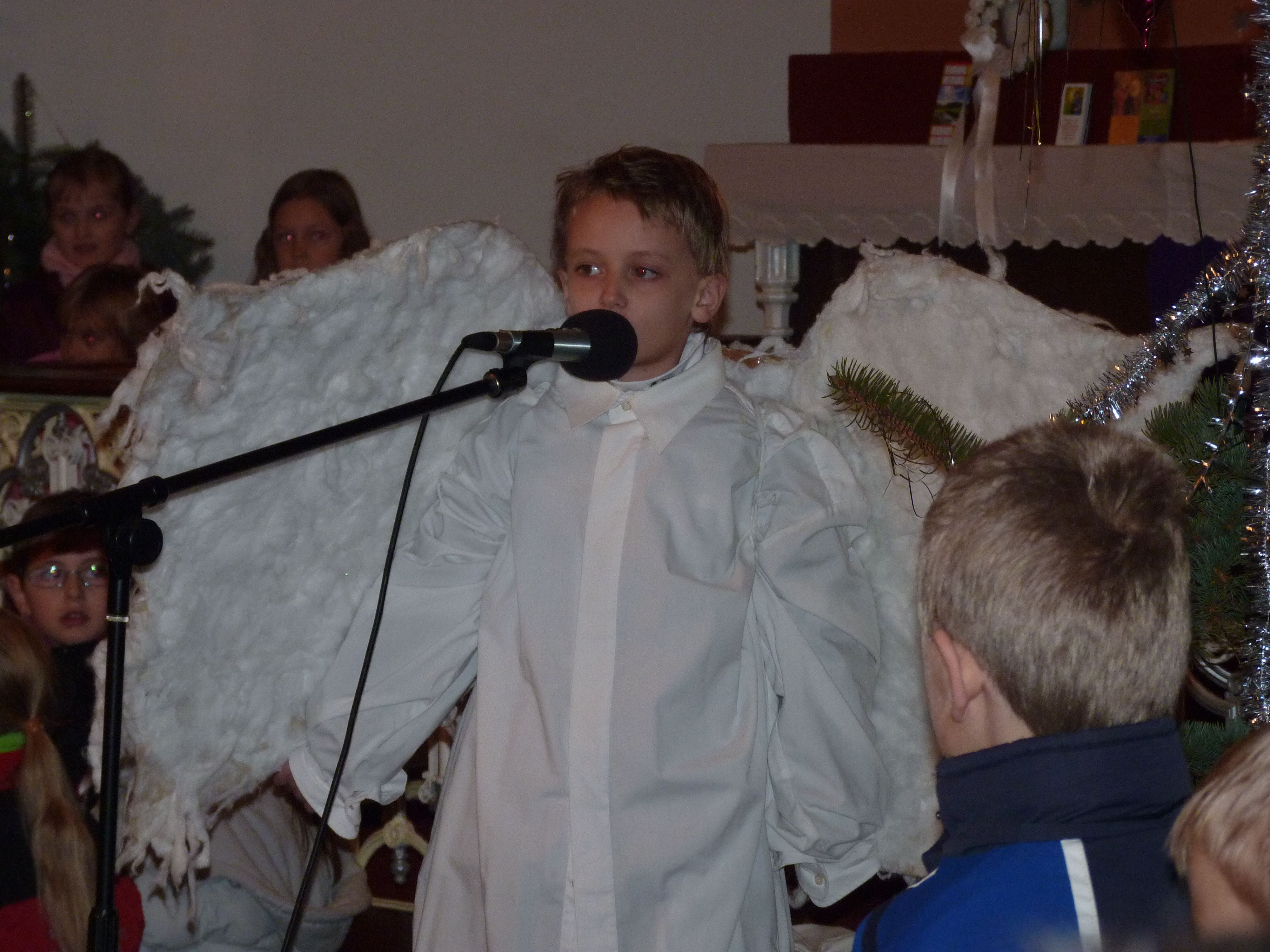 Vianočný koncert v Evanjelickom kostole 2010 013.jpg